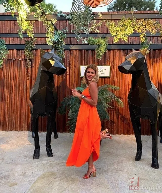 Mehmet Ali Erbil’in müstakbel eşi canlı yayında aşkını haykırdı! "30 yaşında bir adamın veremediklerini veriyor" 8