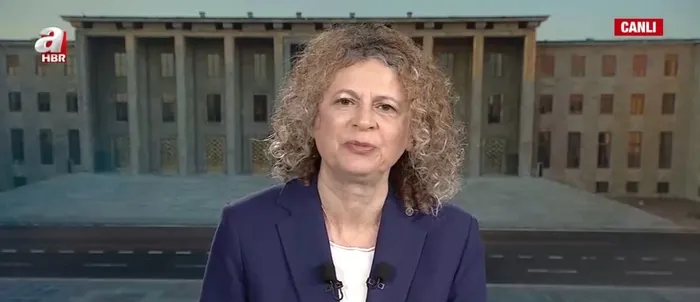 tbmmde-chp-rezaleti-yemin-torenindeki-provokasyonun-perde-arkasi-erdoganin-iradesine-tepkiydi-1770852318348.jpg A Haber - Ekran Görüntüsü