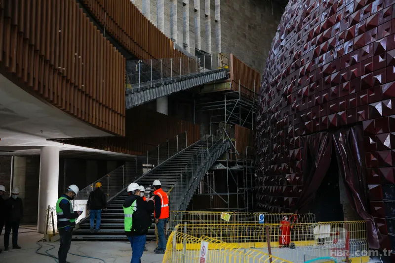 Atatürk Kültür Merkezi'nin inşaatı yüzde 90 tamamlandı! Bakan Ersoy açıkladı: Maliyeti 1.8 milyar lira 13