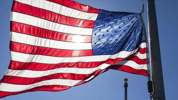 izlanda-disisleri-bakanina-gazze-tepkisi-kirmizi-boya-firlatildi-filistinde-ateskes-pankarti-acildi-1702137186588.jpg İzlanda Dışişleri Bakanına Gazze tepkisi! Kırmızı boya fırlatıldı ‘Filistin’de ateşkes’ pankartı açıldı - 1