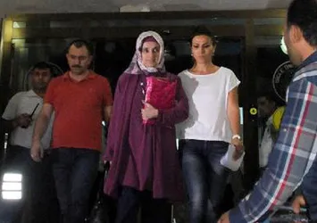 İlk türbanlı rektör Saraç tutuklandı!