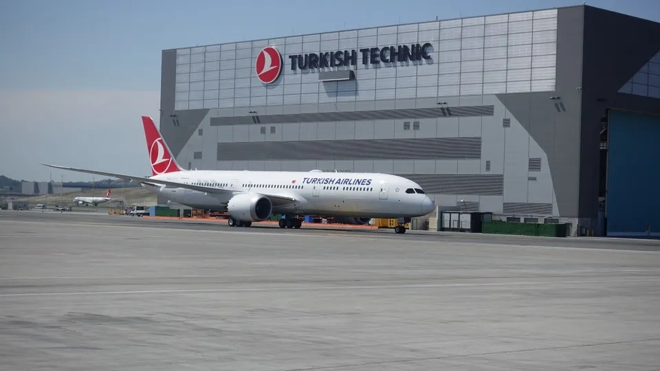 THY'nin üçüncü "rüya uçağı" İstanbul'da