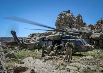 Terör örgütü PKK korkudan büyük toplantıları iptal etti