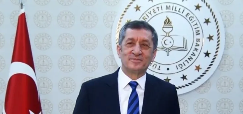 Milli Eğitim Bakanı Ziya Selçuk Türkiye'nin Matematik ve Fen'deki başarısını duyurdu