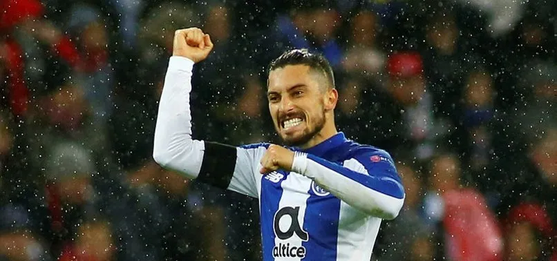 Galatasaray'a Alex Telles piyangosu