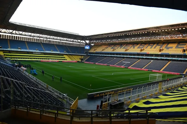 fb-gs-canli-izle-canli-anlatim-fb-gs-derbi-maci-canli-yayin-kesintisiz-izleme-linki-1673190185795.jpg FB-GS MAÇ SONUCU | FB-GS Derbi maçı kaç kaç bitti? 8 OCAK 2023 Fenerbahçe-Galatasaray Maç özeti - 2