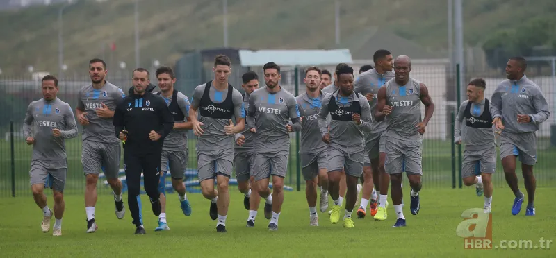 Ünal Karaman'dan flaş karar! İşte Medipol Başakşehir Trabzonspor maçı ilk 11'leri... 4