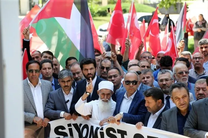 Türkiye İsrail’in Gazze’de yaptığı katliama karşı ayakta