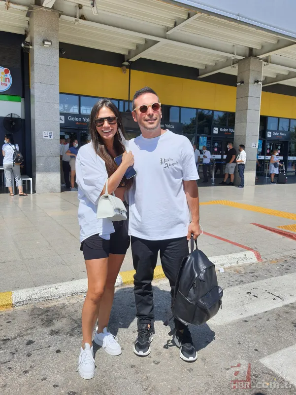 Can Yaman özel bağış gecesi düzenliyor! Kendisiyle baş başa yemek yiyen hayranları için... 12