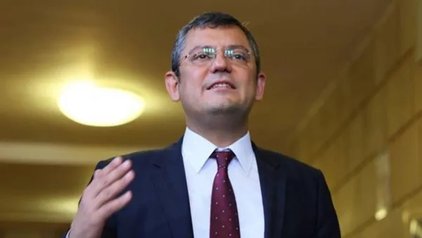 Babasını bile tanımadı! Özgür Özel ’genel başkanlık’ için harekete geçti! Vatandaştan tepki: CHP’nin temeli çürük