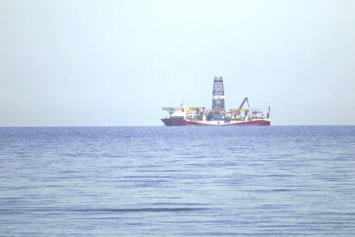 Türkiye'den 3 bölgede petrol ve doğal gaz hamlesi! - 2