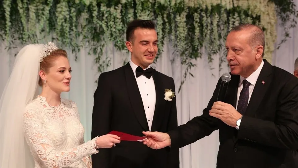 Başkan Recep Tayyip Erdoğan nikah töreninde şahitlik yaptı