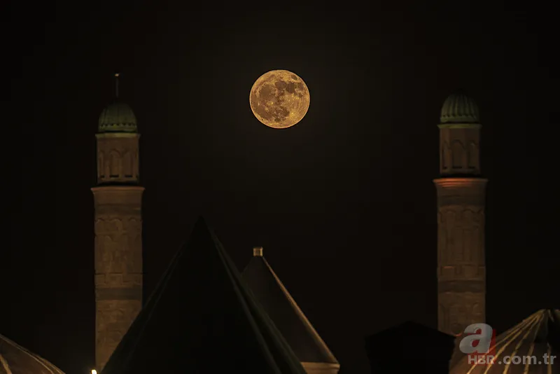 Oğlak Burcu dolunay tarihi 2025 | Temmuz dolunayı ne zaman, saat kaçta? 3