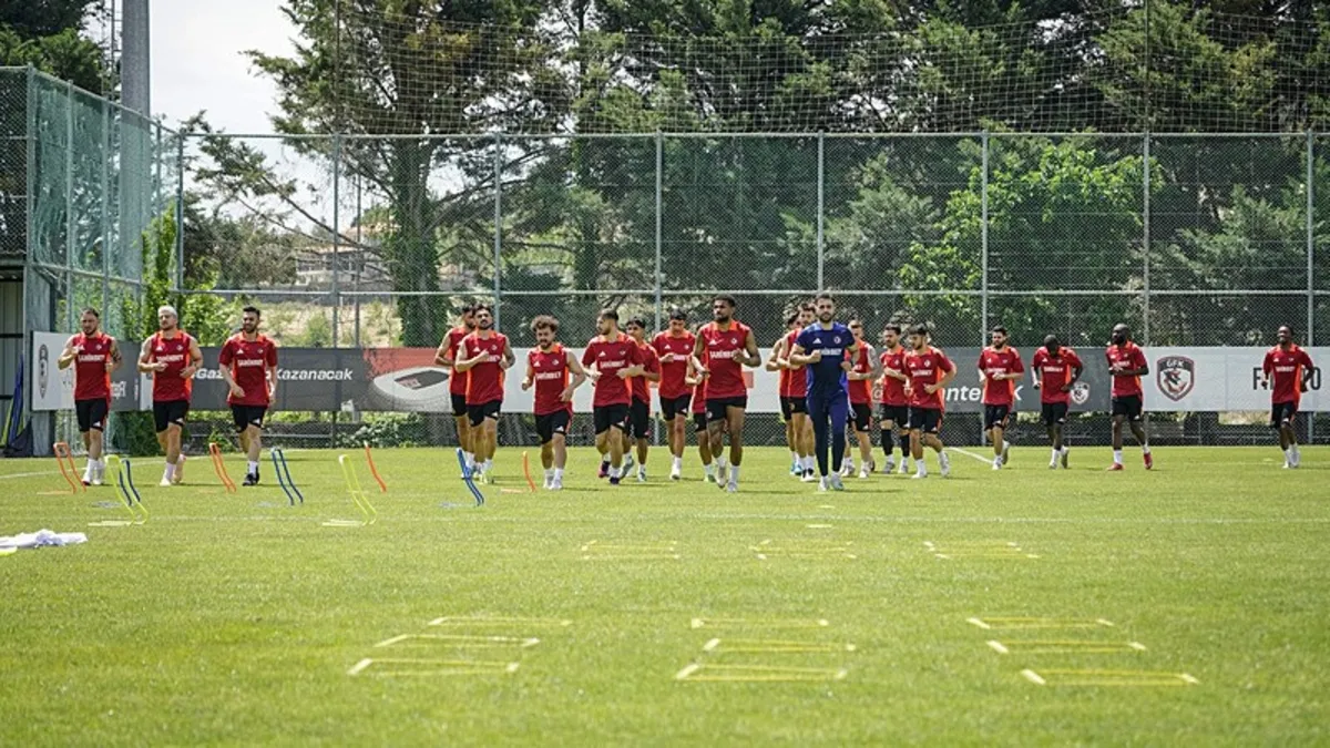 Gaziantep FK'da teknik direktörler sözleşme sonunu göremiyor