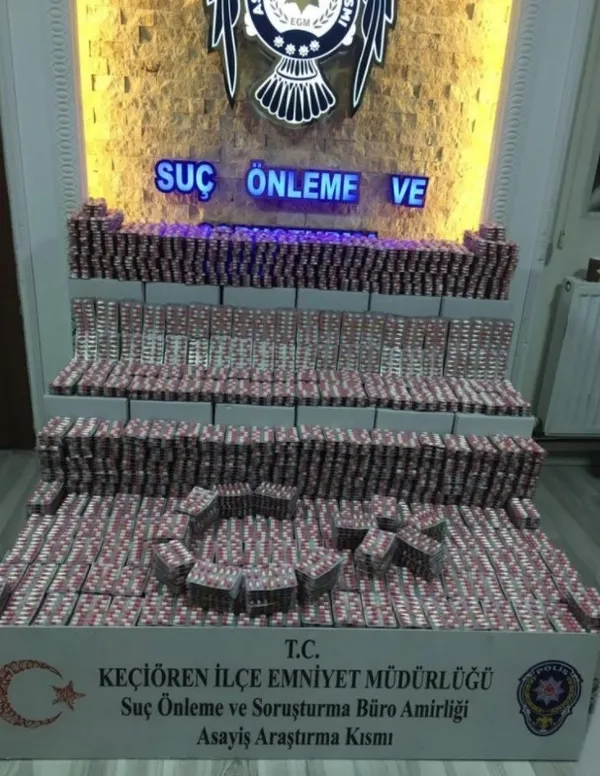 ankarada-dev-uyusturucu-operasyonu-28-bin-hap-ele-gecirildi-1639460945398.jpg Ankara’da dev uyuşturucu operasyonu: 28 bin hap ele geçirildi - 1