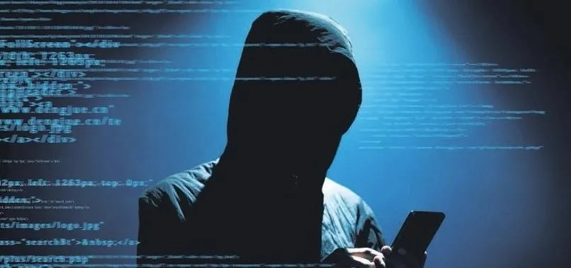 Yazılımcı eşe ilginç dava! Casus programla mesajlarımı ele geçirdi