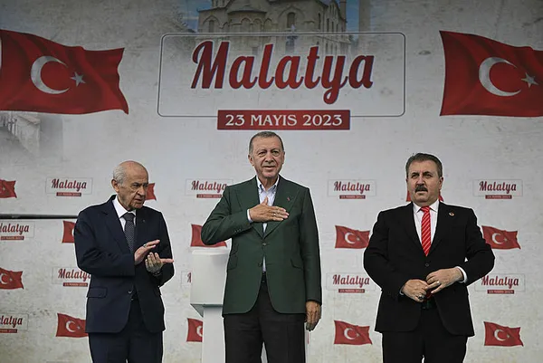 mhp-lideri-devlet-bahceliden-malatyada-28-mayis-vurgusu-istikrar-yurusun-1684854450246.jpg MHP lideri Devlet Bahçeli'den Malatya'da 28 Mayıs vurgusu: İstikrar yürüsün - 5