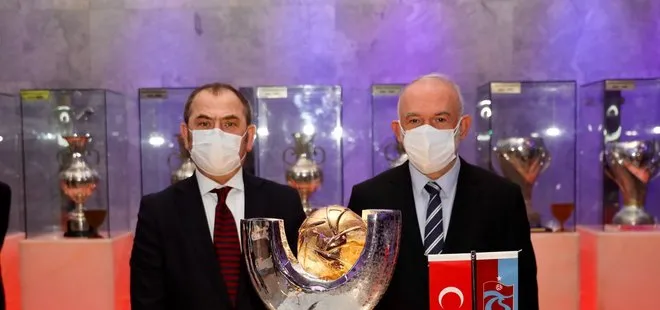 Trabzonspor’un Süper Kupası müzede