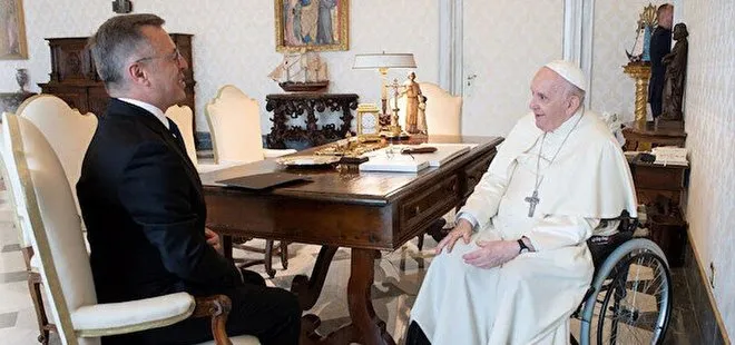 Papa Franciscus’dan Başkan Erdoğan’a övgü: Ukrayna’daki savaşa çözüm bulma çabalarını takdirle karşılıyor