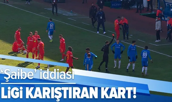 Jaw Ackah'ın gördüğü kırmızı kart ortalığı karıştırdı!