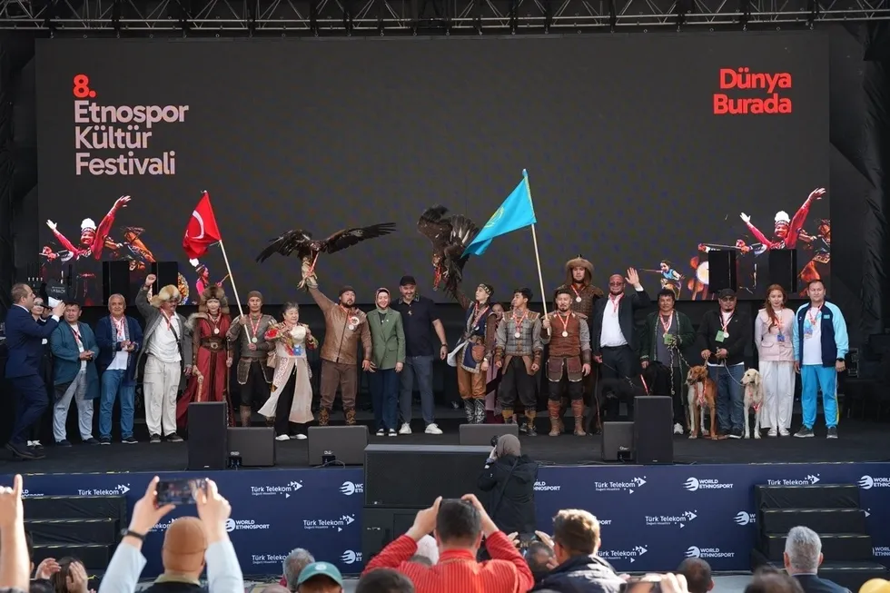 1779637080828.jpeg Dünya İstanbul'da buluştu: 8. Etnospor Kültür Festivali'nde 1,5 milyonluk rekor katılım - 4