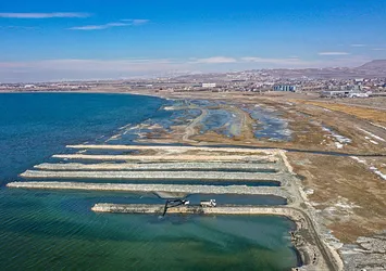 Van Gölü Havzası'nda 45 yılın yağış rekoru