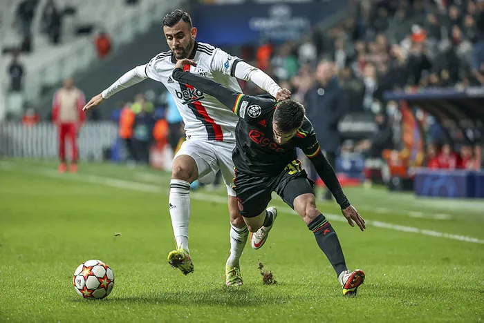 Ajax maçı sonrası Sergen Yalçın'dan açıklama: Bu kadar kötüsünü beklemiyorduk - 4