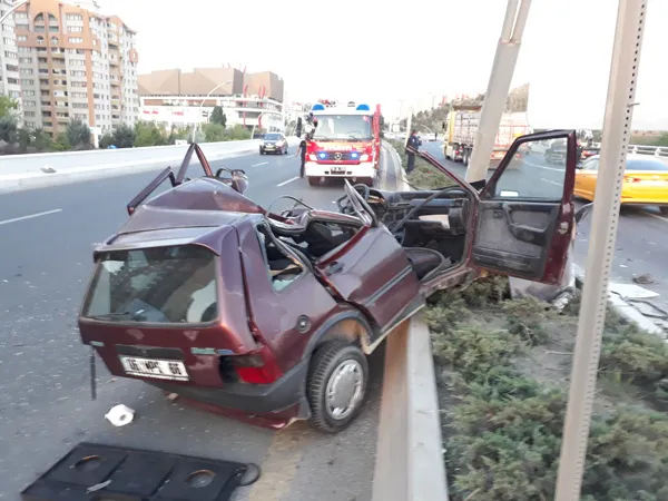 Ankara'da ölümlü kazaya karışan aracı çekiciyle kaçırdılar - 2