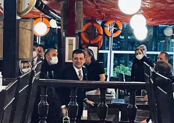 İBB Başkanı Ekrem İmamoğlu İngiliz elçi Dominick Chilcott ile ne görüştü? Çarpıcı sözler: Sadece bir yemek değil operasyonun bir parçası! Londra'dan...