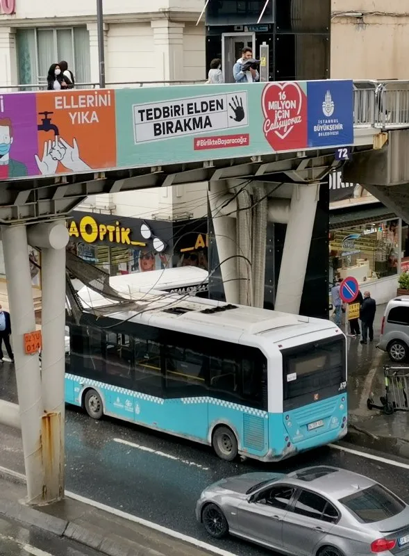 D-100 karayolunda elektrik kabloları halk otobüsünün üstüne devrildi