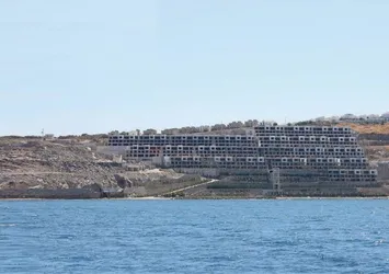 CHP'li belediye Bodrum'da talana göz yumdu!
