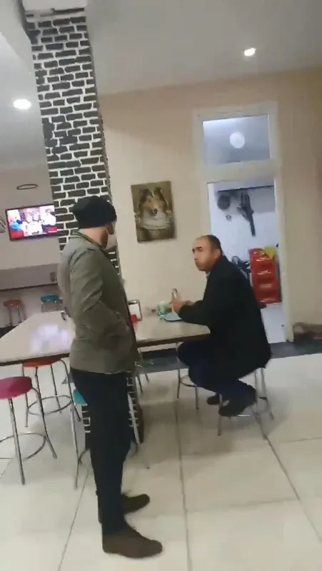 Tepki çeken görüntü! 23 kez ceza kesilen dönerci 'Genelge beni bağlamaz' deyip yaptı - 3