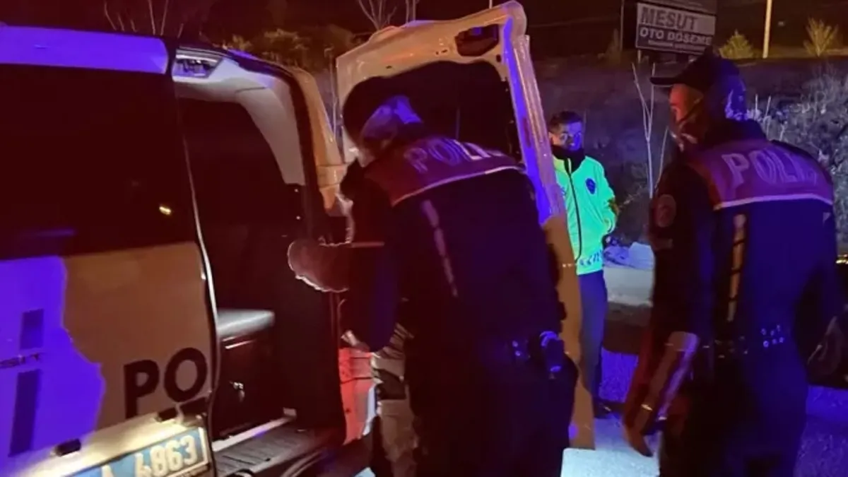 Burdur'da alkollü ve ehliyetsiz sürücü yakalandı