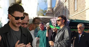 Gözyaşlarıyla uğurladı!