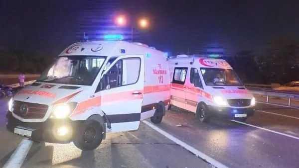 Ambulansa yol vermeyerek gündem olan Muhammed Efkan Yetişmiş bu kez TEM'de kazaya neden oldu - 1