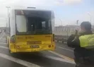 Metrobüs kaza yaptı! Olay yerinden yeni görüntüler