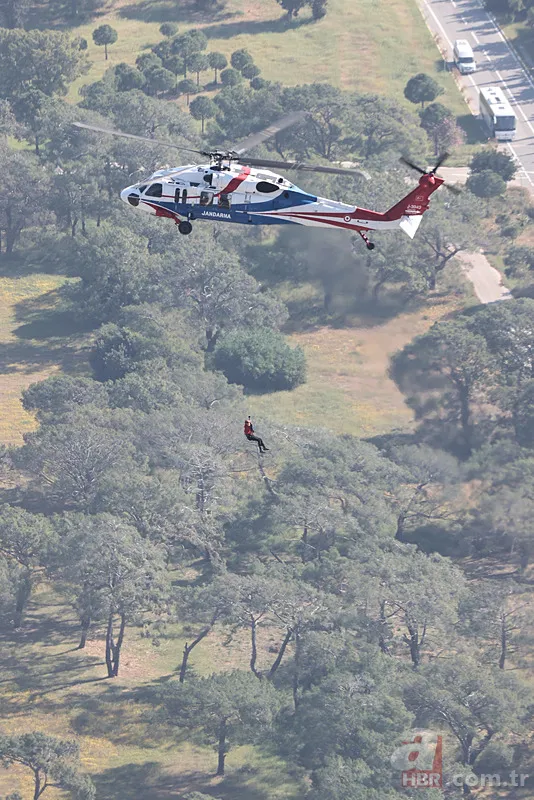 Antalya'da teleferik kazasında korku dolu anlar! Kurtarılan vatandaşların ifadeleri ortaya çıktı: "Kablonun yandığını gördük" 18