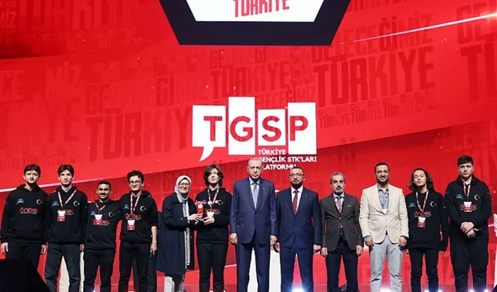 baskan-erdogandan-terorsuz-turkiye-mesaji-ulkemizde-yeni-bir-sayfa-acilacak-1748708393524.jpg Fotoğraf-AA