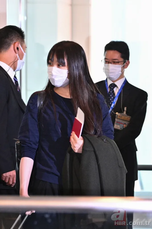 Aşkı için prenseslikten vazgeçen Mako Japonya’dan ayrıldı 1