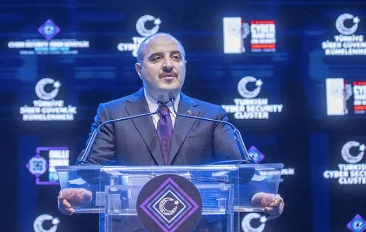 sanayi-ve-teknoloji-bakani-mustafa-varanktan-son-bir-yilda-30-bin-yazilimci-ulkeden-gitti-iddialarina-tepki-1669805009066.jpg Sanayi ve Teknoloji Bakanı Mustafa Varank'tan "Son bir yılda 30 bin yazılımcı ülkeden gitti" iddialarına tepki - 5