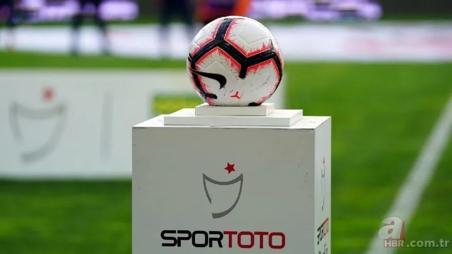 Süper Lig güncel şampiyonluk sayısı! Galatasaray, Fenerbahçe, Beşiktaş, Trabzonspor şampiyonluk sayıları kaç? 11