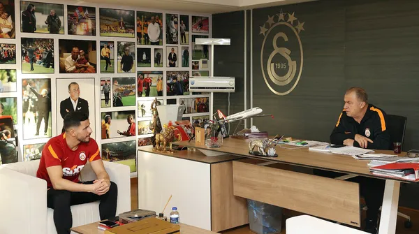 galatasaraya-omar-elabdellaouiden-mujdeli-haber-1638380842690.jpg Galatasaray'a Omar Elabdellaoui'den müjdeli haber - 1