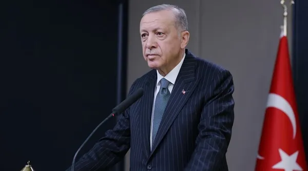 Son dakika: Başkan Erdoğan Özbekistan’da! Azerbaycan Cumhurbaşkanı Aliyev’le Semerkant’ta bir araya geldi