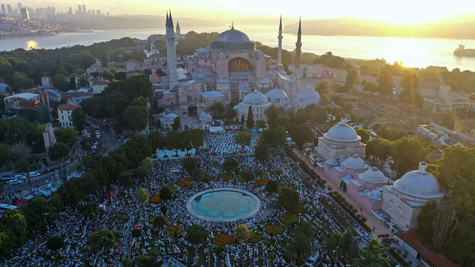 87 yıl sonra yeniden özgürlüğüne kavuşan Ayasofya Camii kararının üzerinden 1 sene geçti!