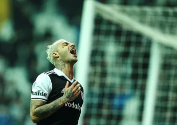 Quaresma rekor kırdı!