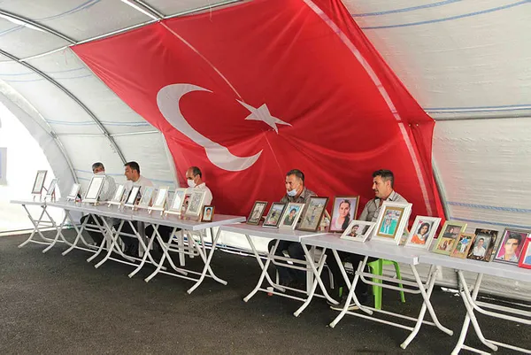 Eli kanlı kalleş terör örgütü PKK 36 yıldır kan döküyor! - 8