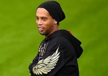 Ronaldinho Türkiye'ye geliyor!