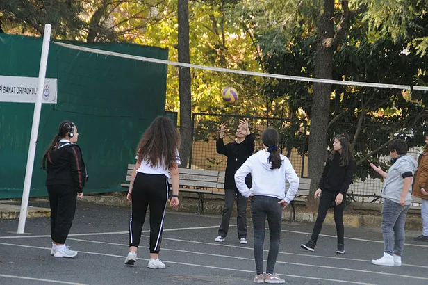 Ara tatil kaç gün sürecek? MEB 2021 Kasım ara tatili ne zaman başlıyor, bitiyor? İlkokul, ortaokul, lise...