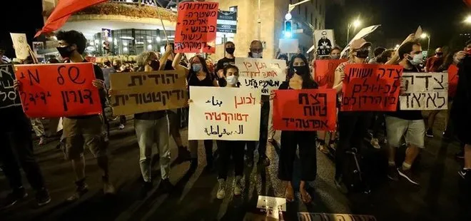 Netanyahu istifa! İsrail’de on binlerce kişi Başbakan Netanyahu’yu protesto etti