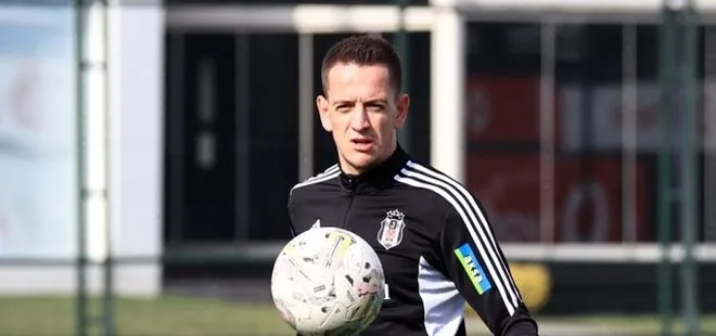 Amir Hadziahmetovic Beşiktaş’taki ilk antrenmanına çıktı
